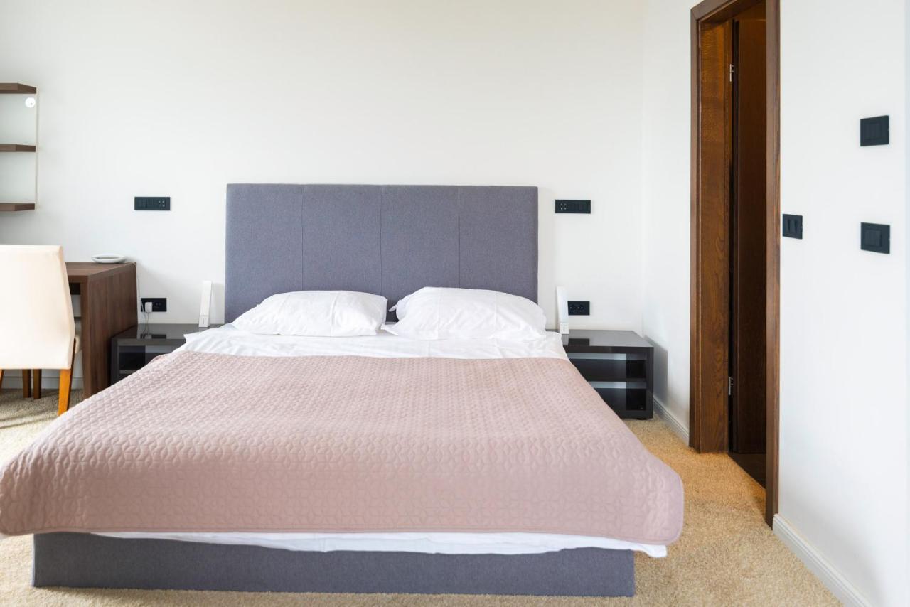 Hotel Park Superior 3* Cakovec Ngoại thất bức ảnh