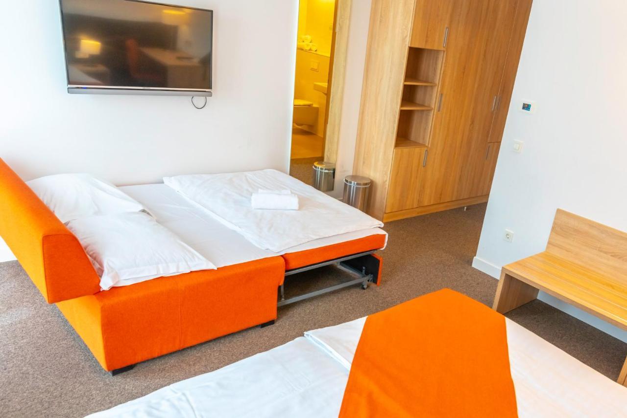 Hotel Park Superior 3* Cakovec Ngoại thất bức ảnh