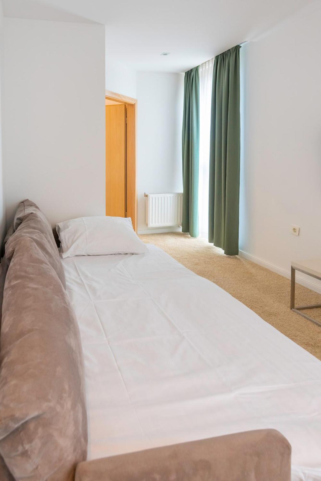 Hotel Park Superior 3* Cakovec Ngoại thất bức ảnh